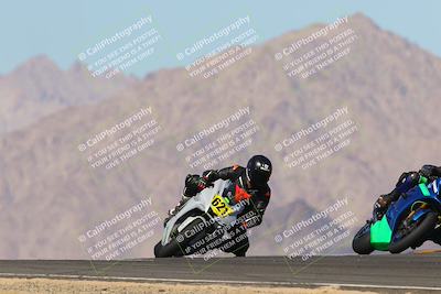 media/Oct-30-2022-CVMA (Sun) [[fb421c3cec]]/Race 11 Amateur Supersport Open/